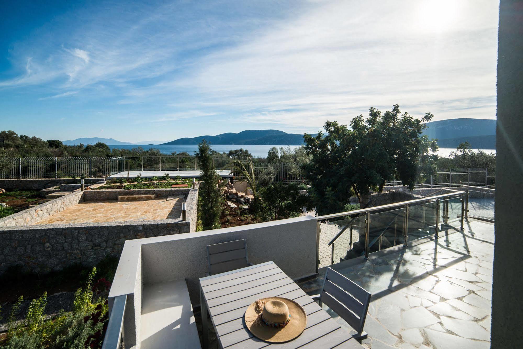 Lavender Cove Apart otel Kórfos Dış mekan fotoğraf